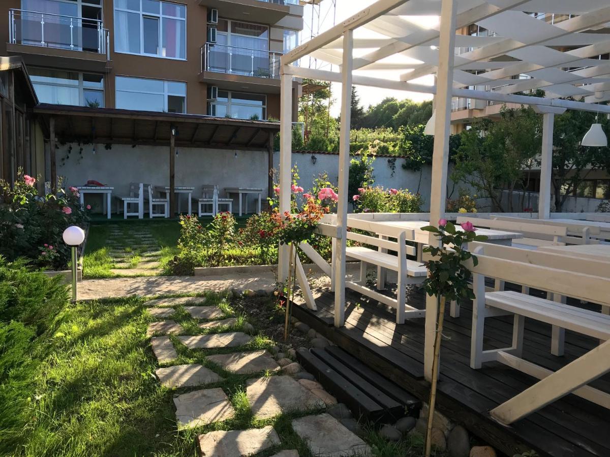 Family Hotel Akra Chernomorets Esterno foto