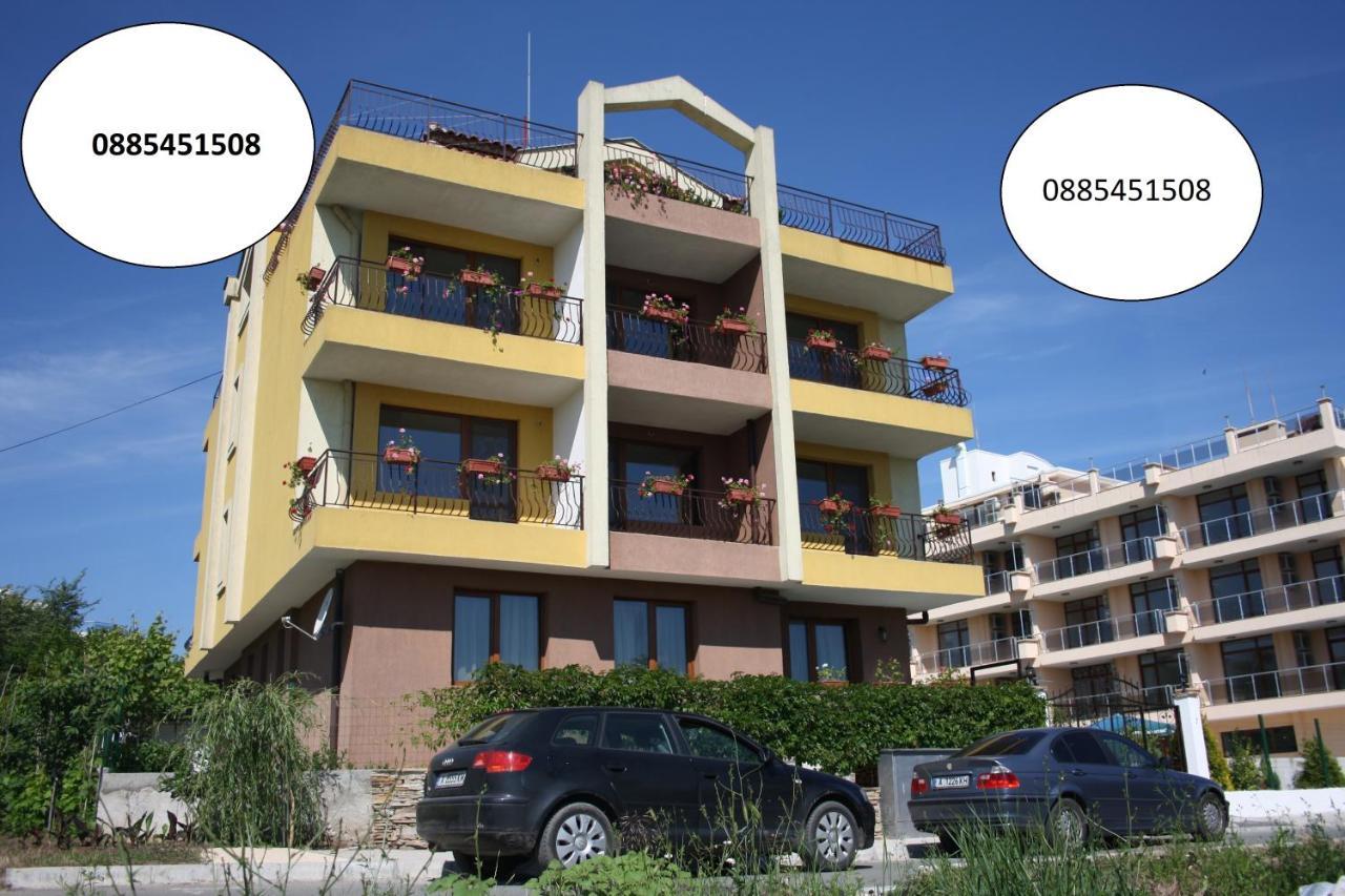 Family Hotel Akra Chernomorets Esterno foto